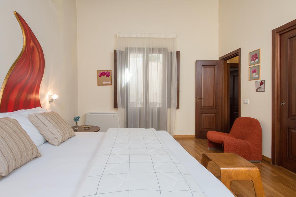 לצ'ה Suite Palace Castromediano מראה חיצוני תמונה