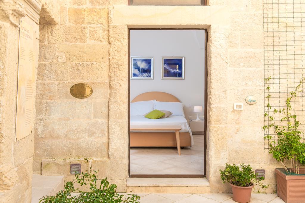 לצ'ה Suite Palace Castromediano מראה חיצוני תמונה