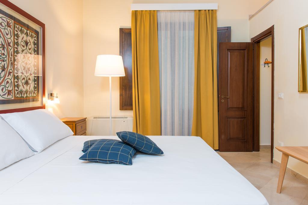לצ'ה Suite Palace Castromediano מראה חיצוני תמונה