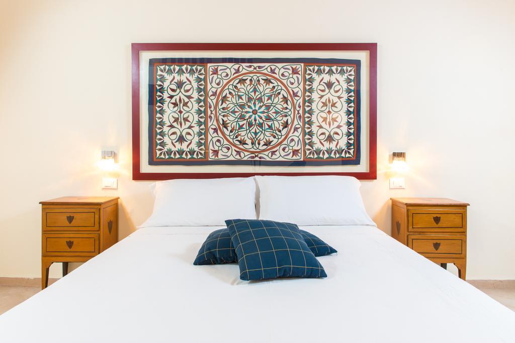 לצ'ה Suite Palace Castromediano מראה חיצוני תמונה