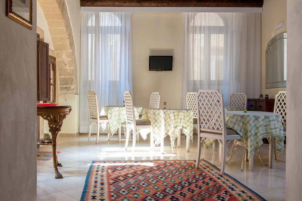לצ'ה Suite Palace Castromediano מראה חיצוני תמונה